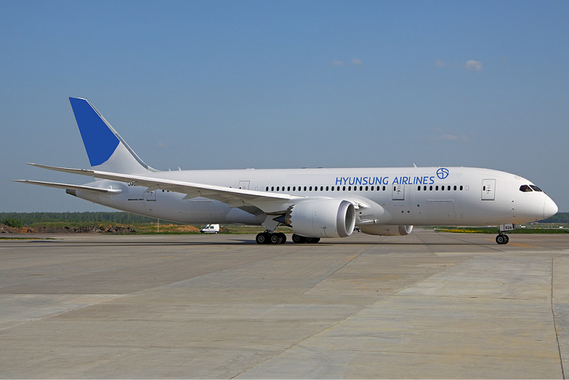 파일:현성항공 B787-8.png