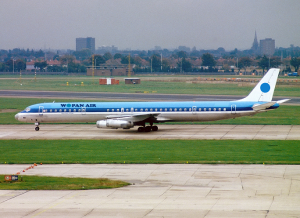 월본항공 DC-8.png
